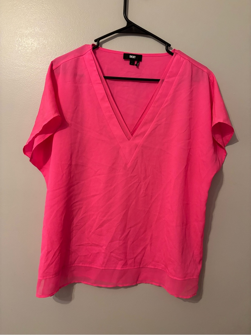 DKNY Hot Pink V-Neck Short Sleeve Blouse